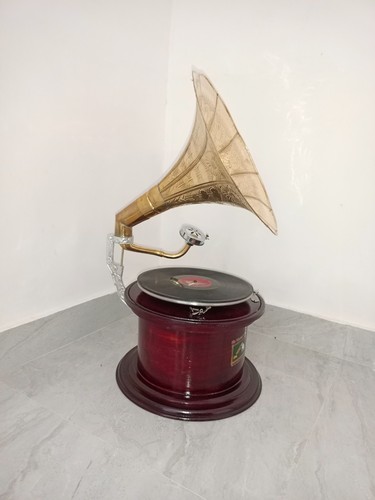 Antique gramophone fully - gramophone,,