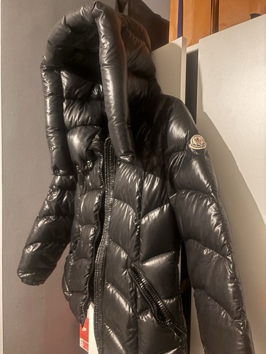 Authentic moncler fuligate - authentic,
