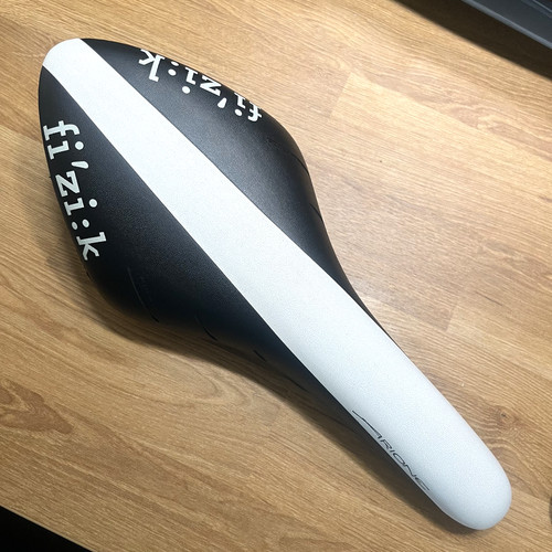 Fizik arione r5 - fi'zi:k,