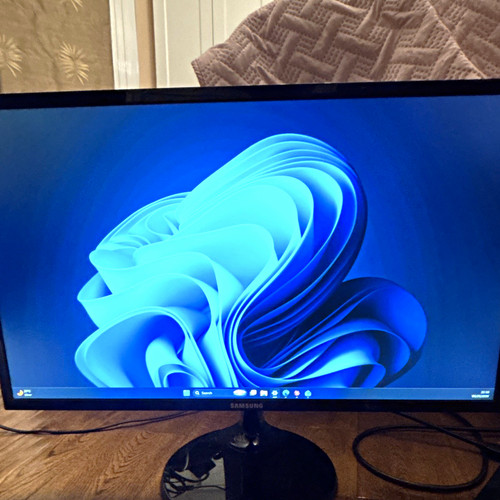 Samsung s24f354fhu full - 24”,