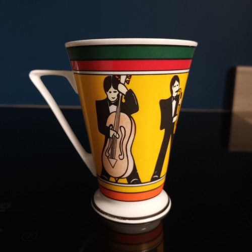 Wren fine bone china mug - bone,
