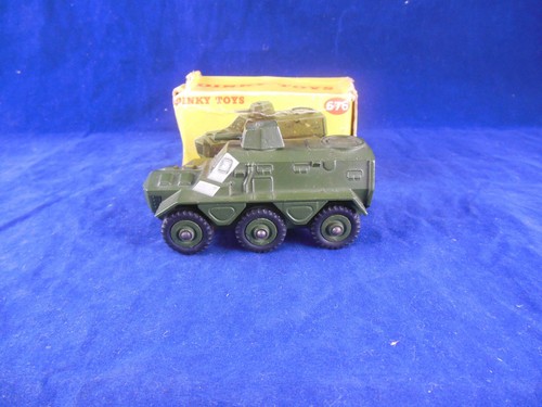 Dinky toys 676 alvis armoured - dinky,