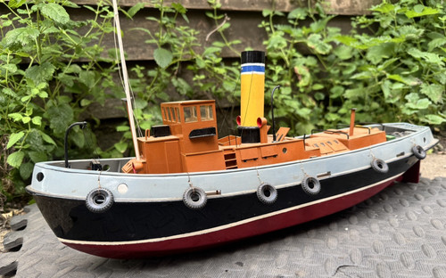 Tug boat model - model, radio