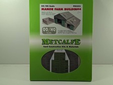 Metcalfe PO252 Manor Farm Buildings card construction kit