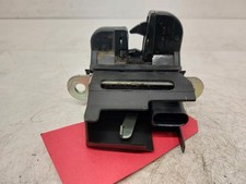 2006 VOLKSWAGEN GOLF Mk5 (1K) 3 Door Hatchback Tailgate Lock Assembly