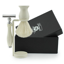 Men Shaving Gift Set DE Safety Razor Badger Hair Brush Best Shaver Holding Stand