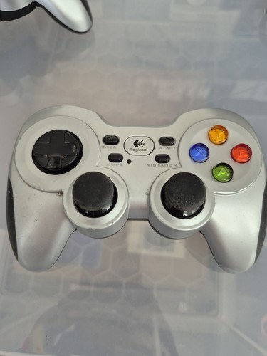 Logitech f710 wireless gamepad - logitech,