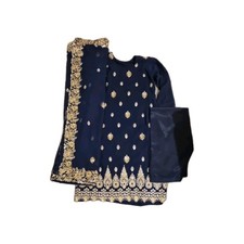 Stunning Ladies 3 Peice Stitched Asian Outfit. 