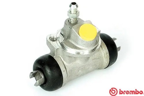 Rear wheel brake - rear, cylinder