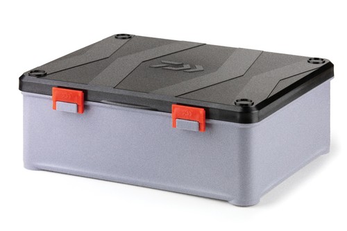 Daiwa bait and blitz - daiwa, box