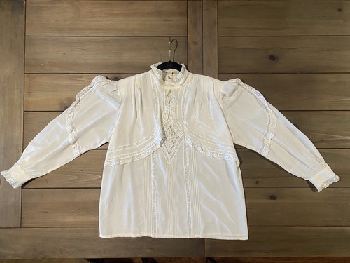 Vintage lace collar blouse - vintage,
