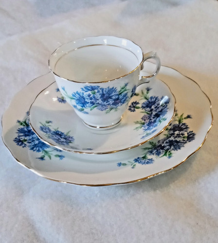Colclough tea cup saucer - colclough,