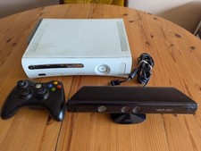 Xbox 360 Console Controller Kinect Bundle - 60GB - Working