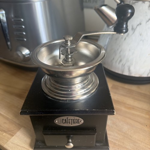Cafetiere coffee mill - cafetiere,