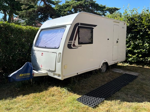 Touring caravan lunar - touring,
