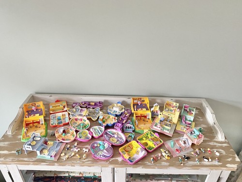 Huge polly pocket - huge, job