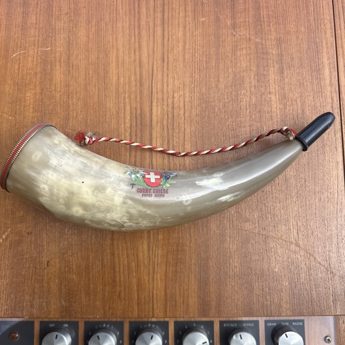 Cow horn bugle with mouthpiece - horn,
