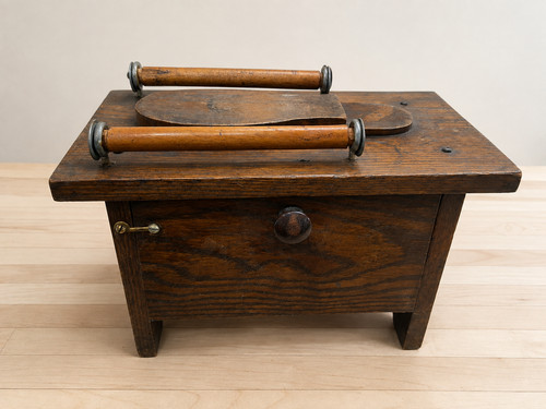 Wooden shoe shine box foot - shine,