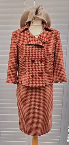 Vintage 1940s 1950s style