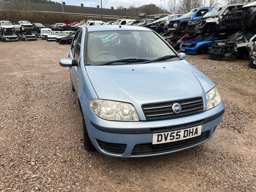 Fiat punto 16v 2005 front - punto,