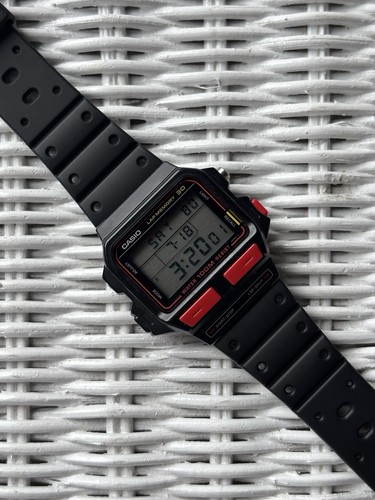 Mint rare vintage - rare, casio