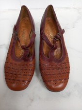 Vintage Leather T-bar Court