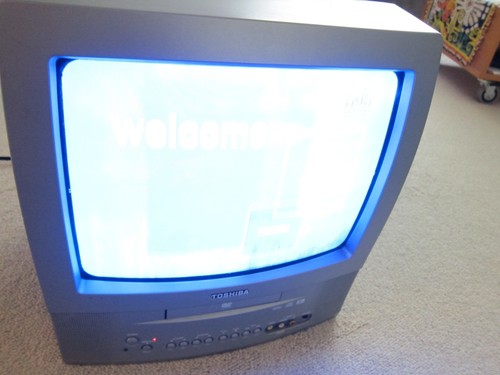 Toshiba md13n3r crt tv - toshiba,