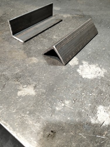 40x40x5mm mild steel angle