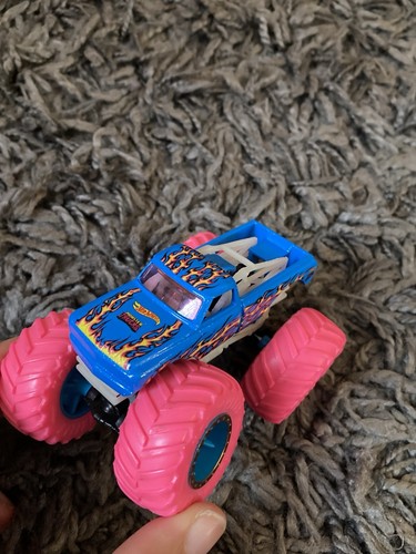 Hot wheels fire fury - fire, monster