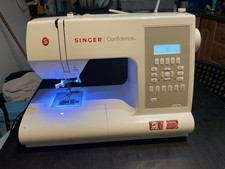 Singer Confidence 7470 Sewing Machine Read Description 