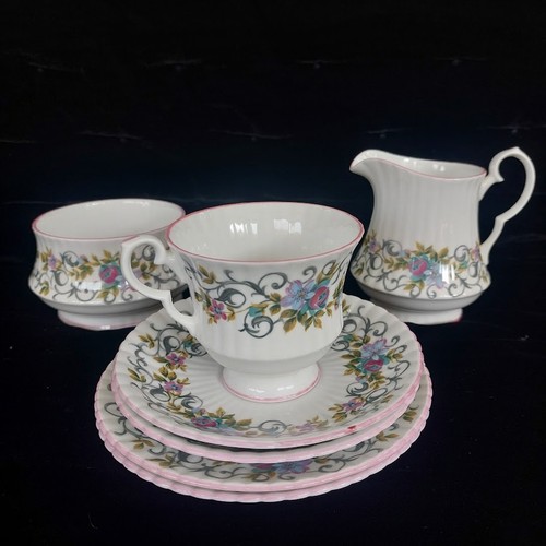Vintage royal windsor - vintage,