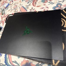 Razer Blade 14  (1TB, 16GB