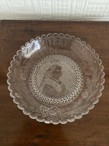 1887 golden jubilee queen - golden,