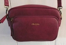 Ollie and Nic Doyle Crossbody