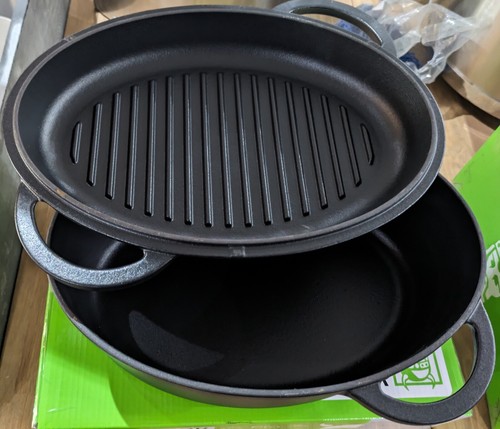 Solid cast iron pan - cast,