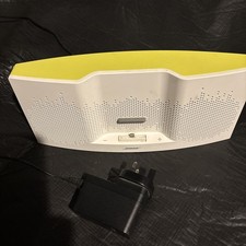 Bose SoundDock XT Speaker For iPhone iPod White/Green Lightning Docking Station