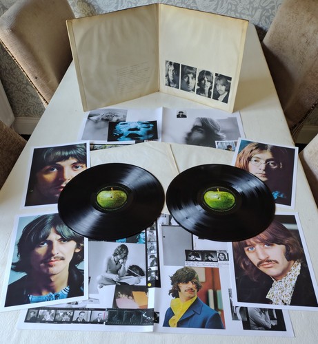 Beatles white album - white,
