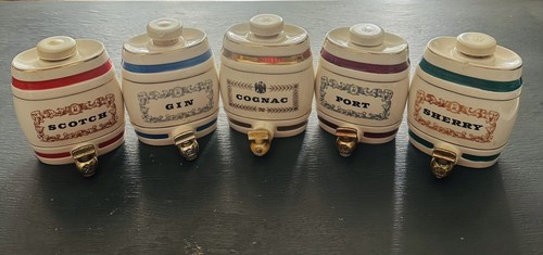 Job lot set vintage wade - lot,