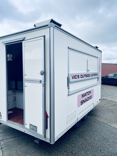 Catering food trailer - catering,