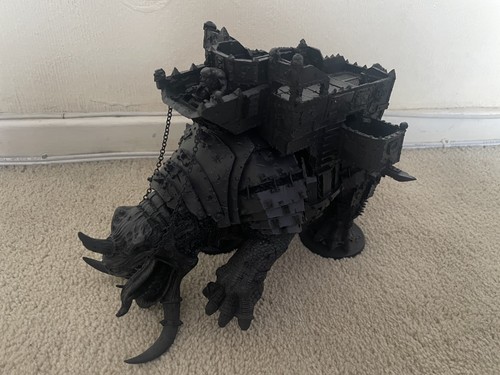 Ork gargantuan squiggoth - gargantuan,