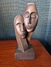 Stunning bronze effect - stunning,