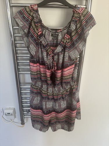 Size playsuit - 12,