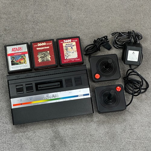 Atari 2600 black console - atari,