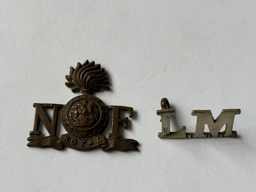 Damaged ww2 badges - damaged, badges.