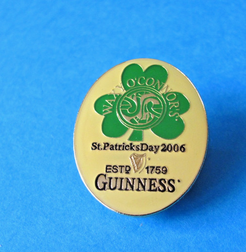 Guinness pin badge unused - badge.,