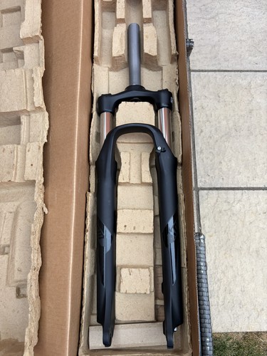 Suntour xcm suspension fork - sr,