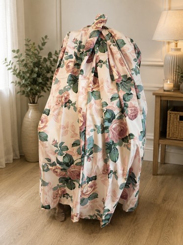 Vintage style country cottage - country,