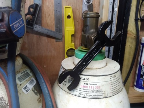 Gas welding oxy - gas,