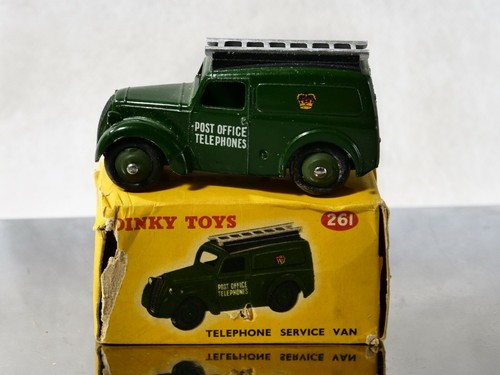 Dinky toys 261 - dinky, gb
