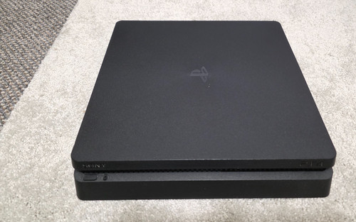 Nice condition working - nice, ps4
